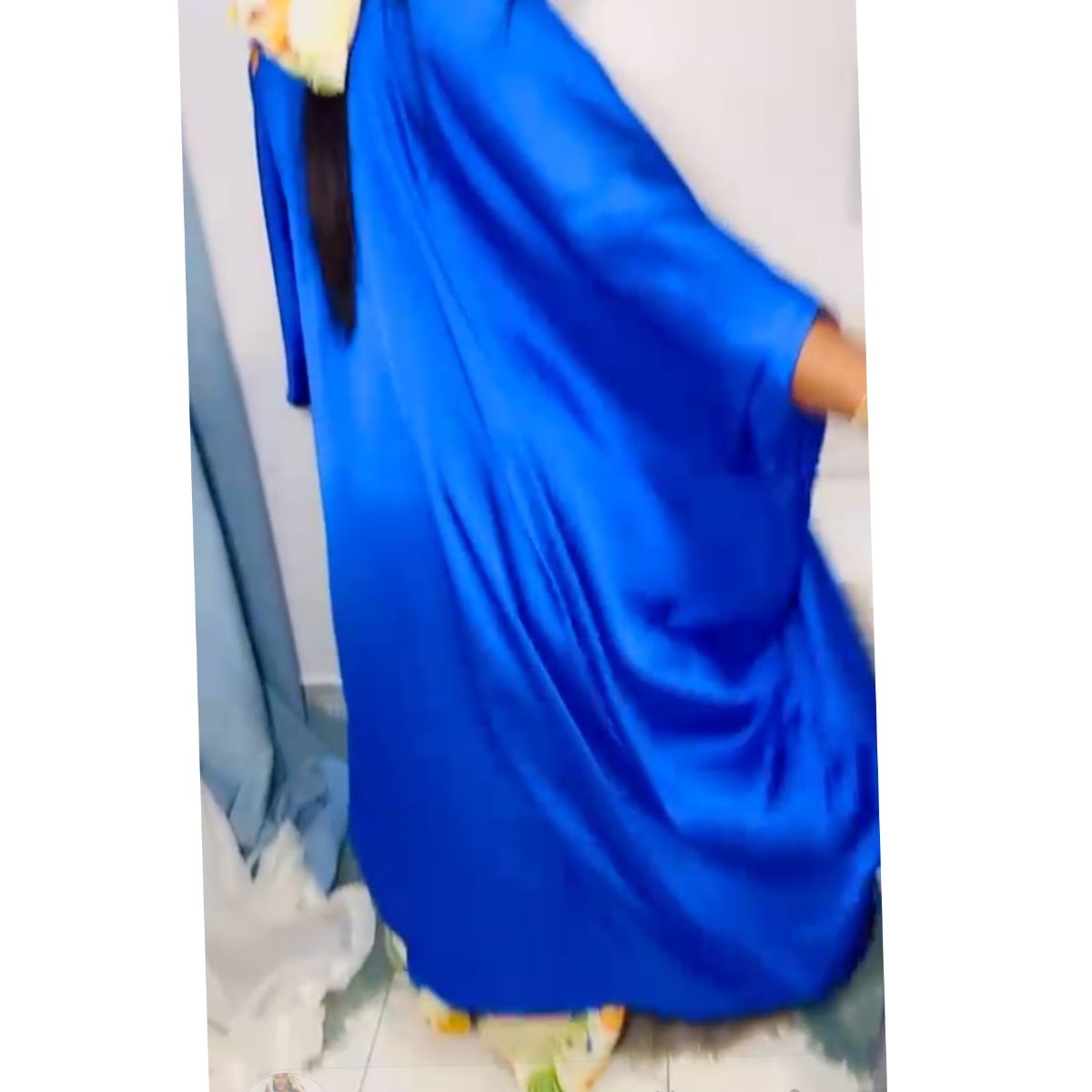 Boubou femme bleu orange tendance pour un style unique et élégant