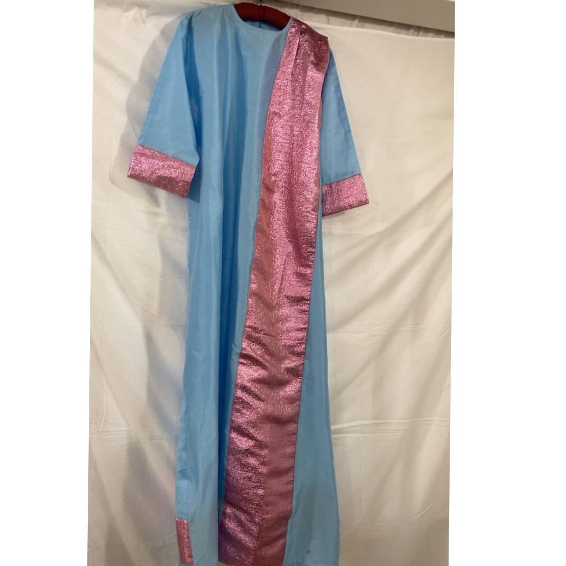 Robe chic en shantung bleu bakha et rose