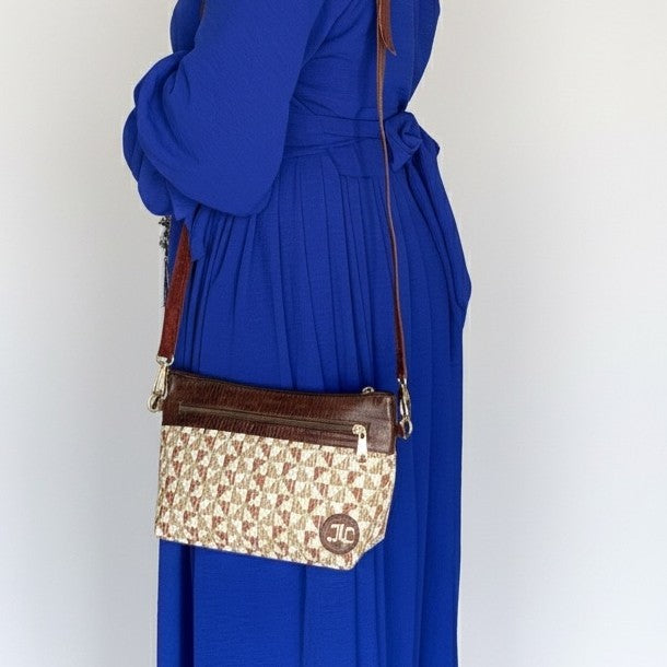 Sac pochette raphia chic noir et beige