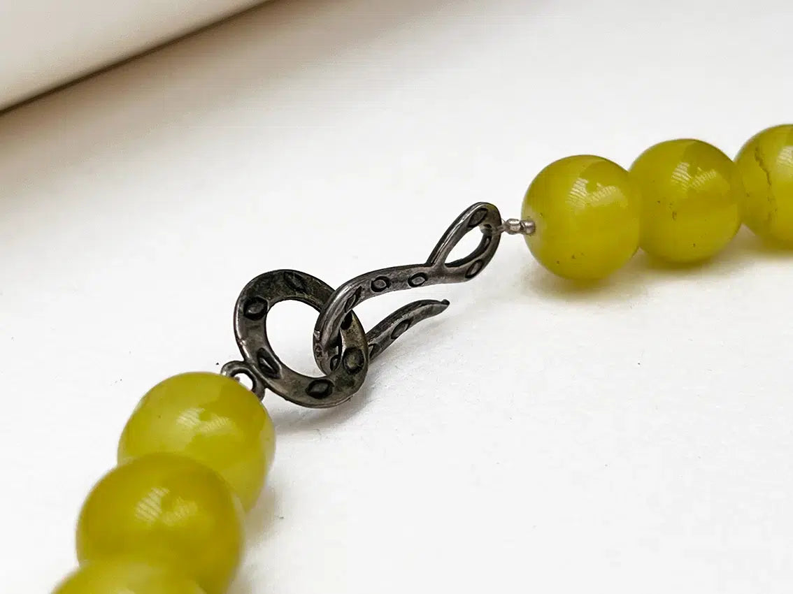 Collier femme fait main perles agate – Perles de Soleil – Bijou artisanal multi-rangs chic