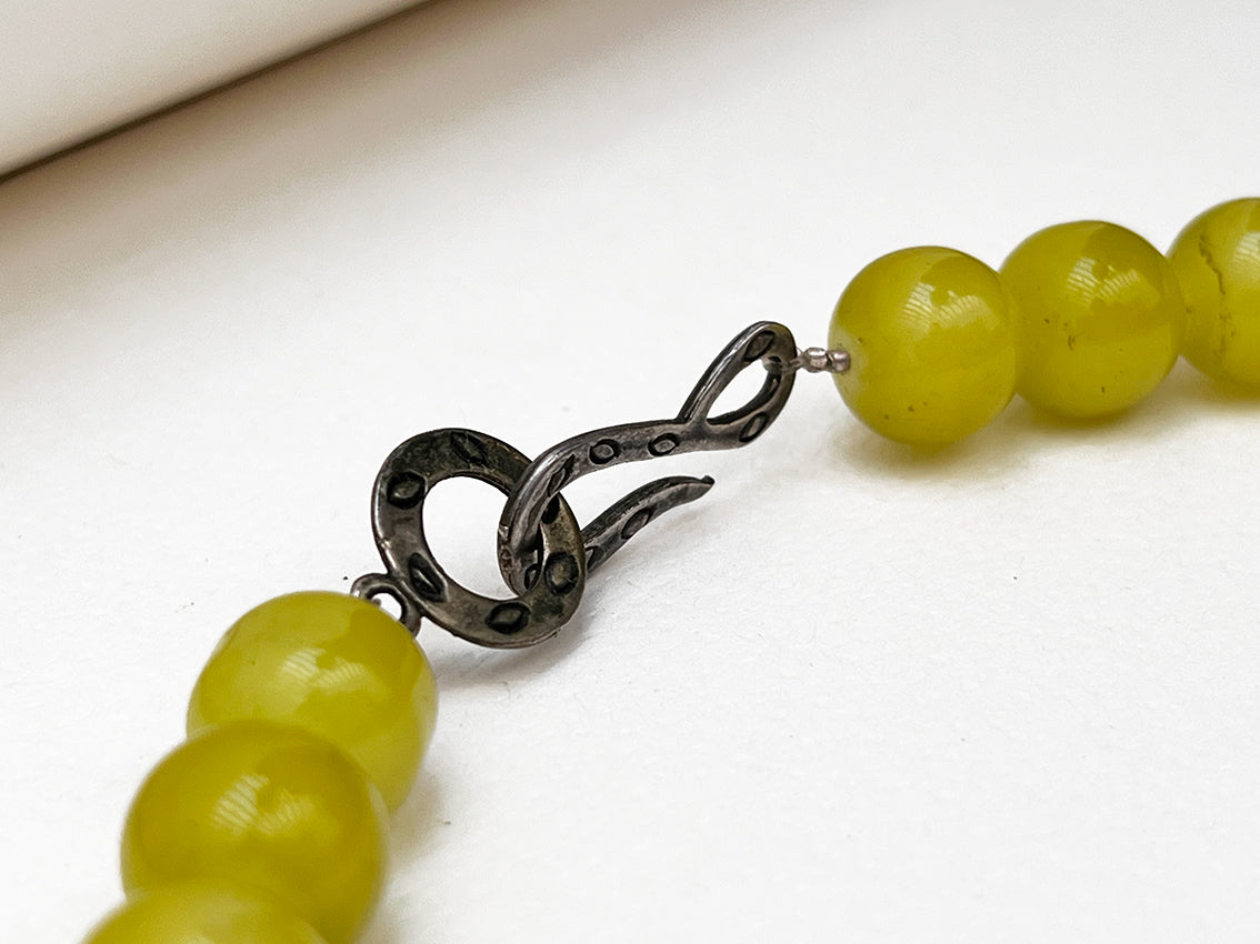 Collier femme fait main perles agate – Perles de Soleil – Bijou artisanal multi-rangs chic