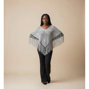 Poncho gris femme crocheté artisanal, élégant et chaud avec franges