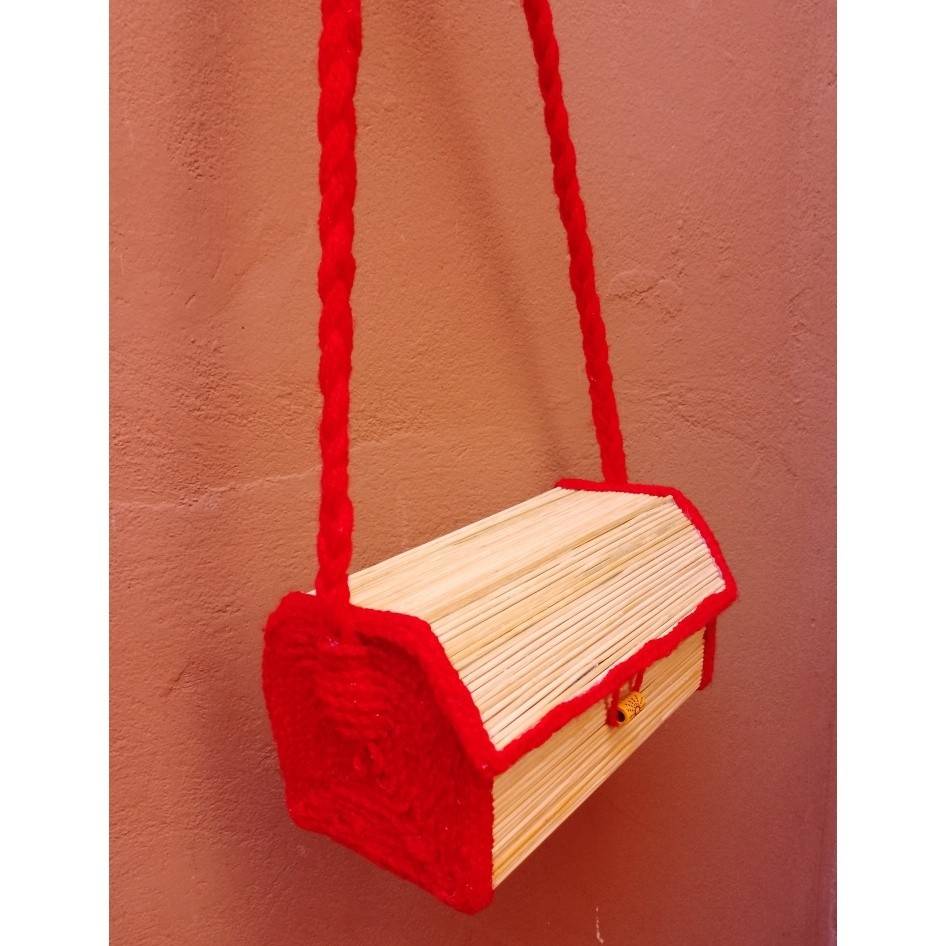 Sac à Bandoulière Artisanat Bambou Rouge - Élégance Durable