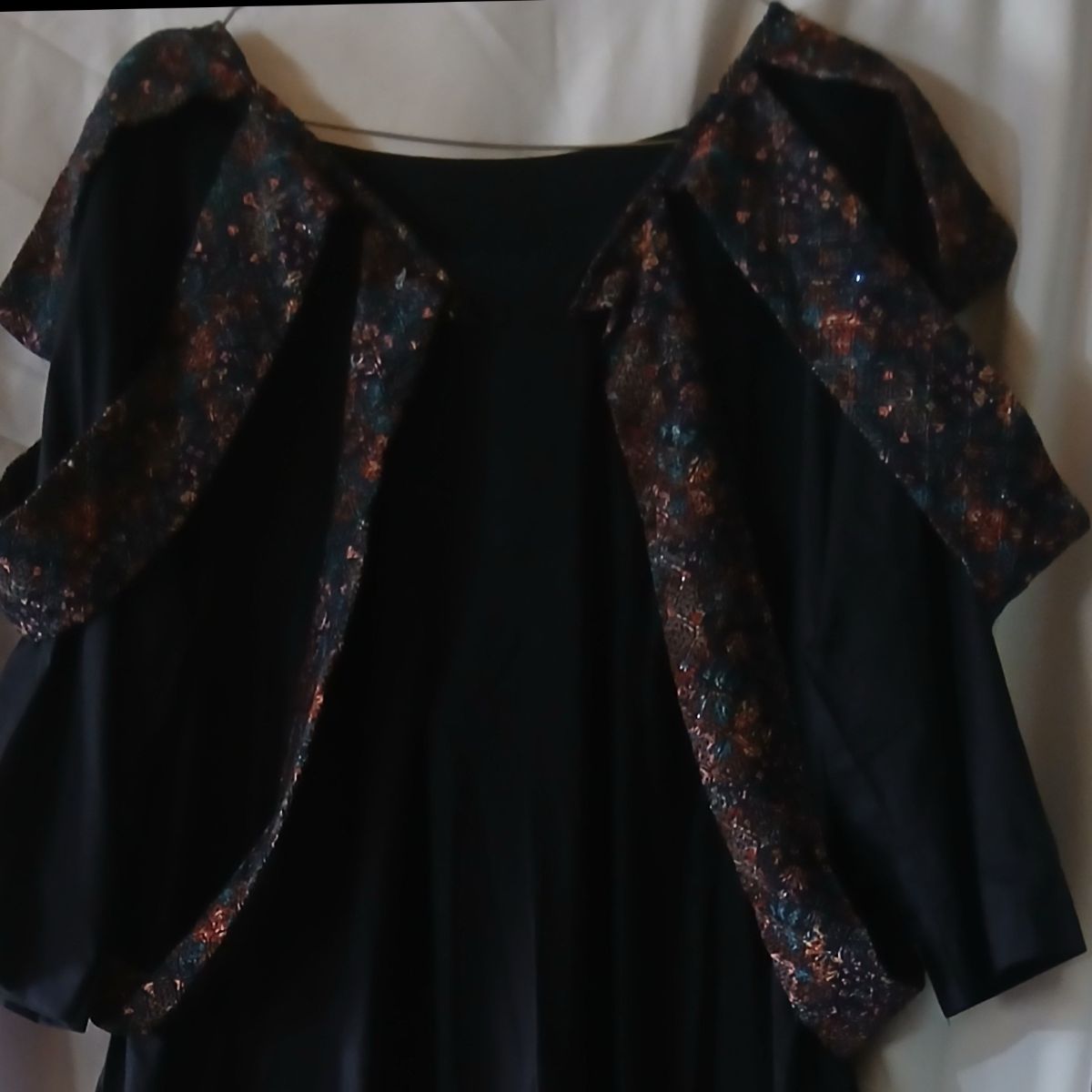 Robe lin femme élégante avec pagne tissé, colorée