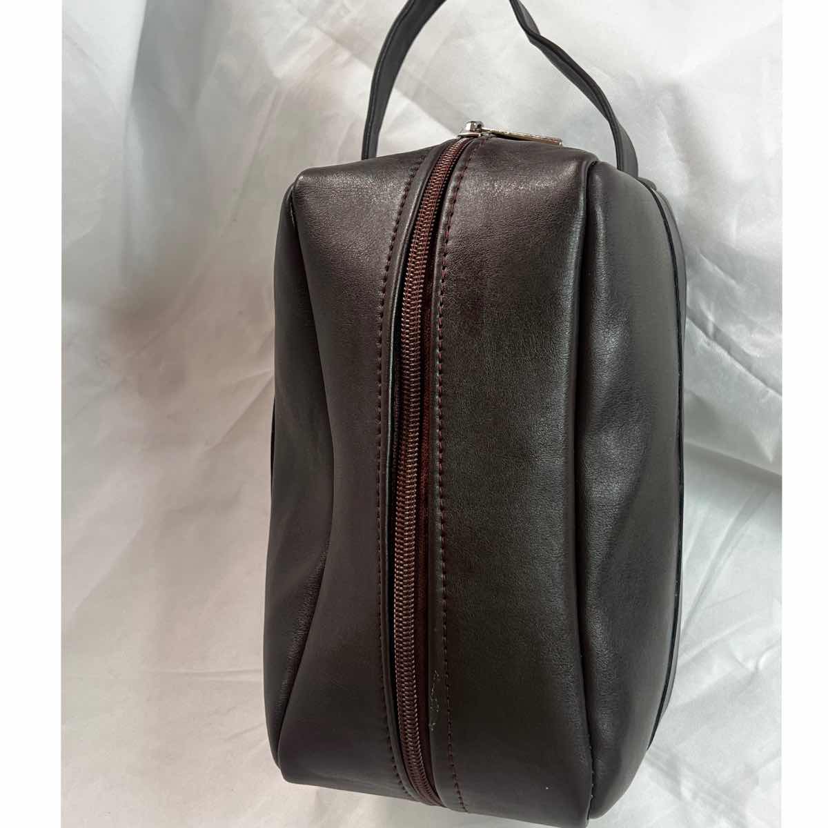 Trousse de toilette élégante en cuir, compacte et mixte, couleurs au choix