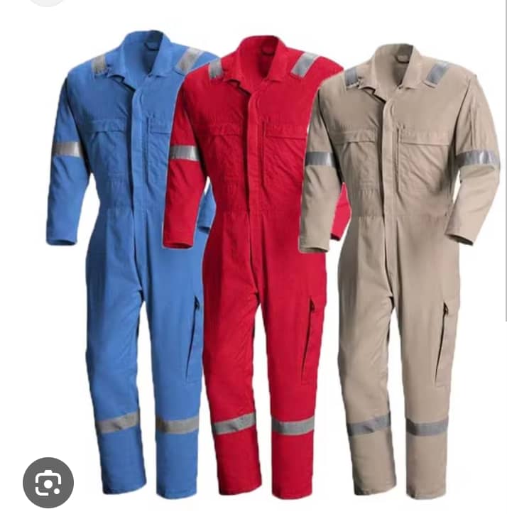 Combinaison Professionnelle Haute Visibilité - Sécurité et Style