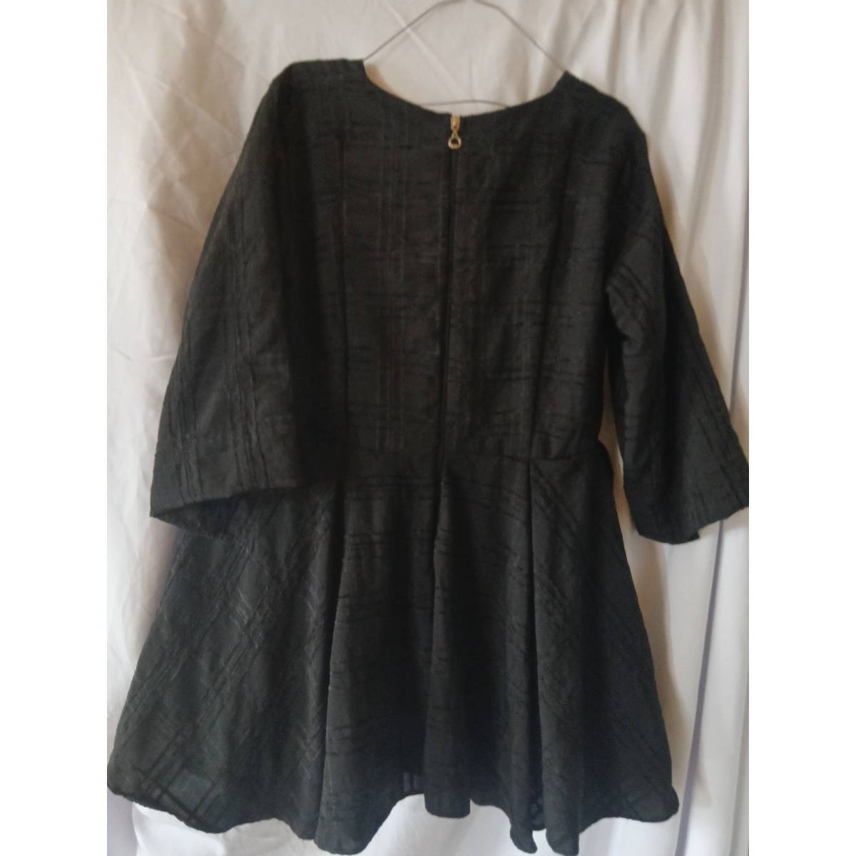 Ensemble jupe et haut femme élégant avec gilet