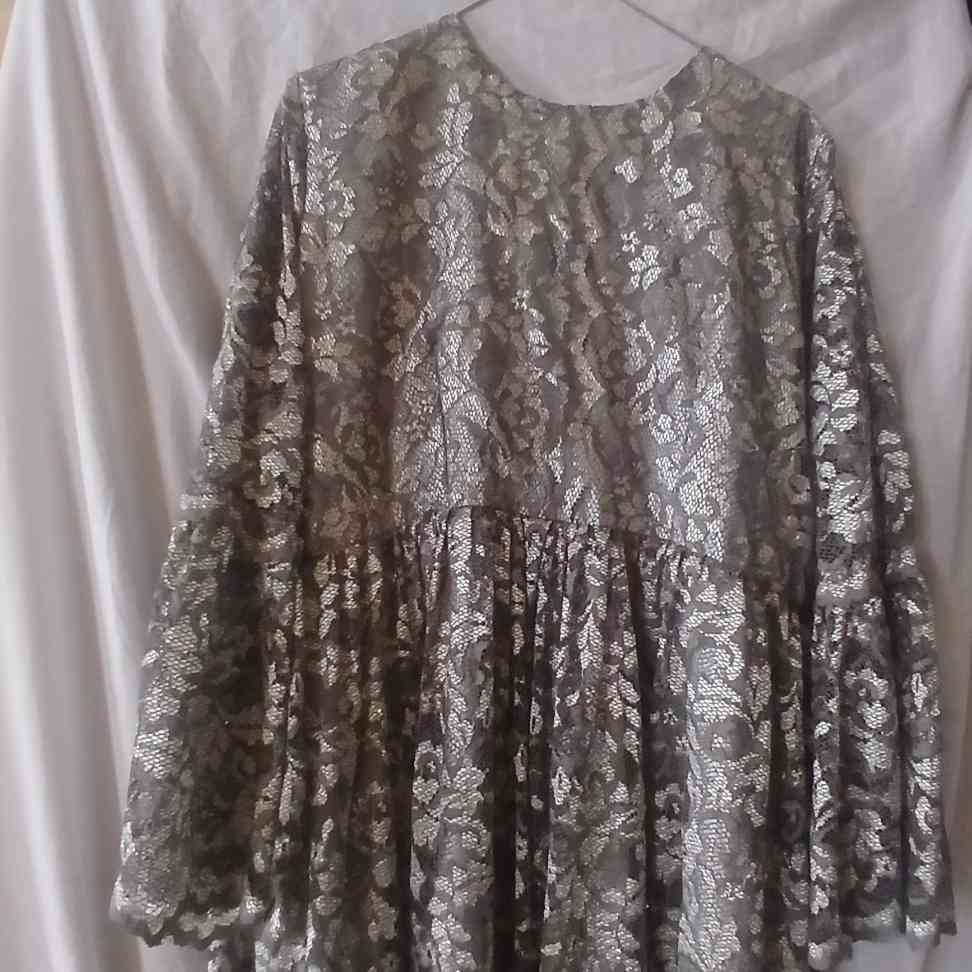 Robe dentelle femme élégante