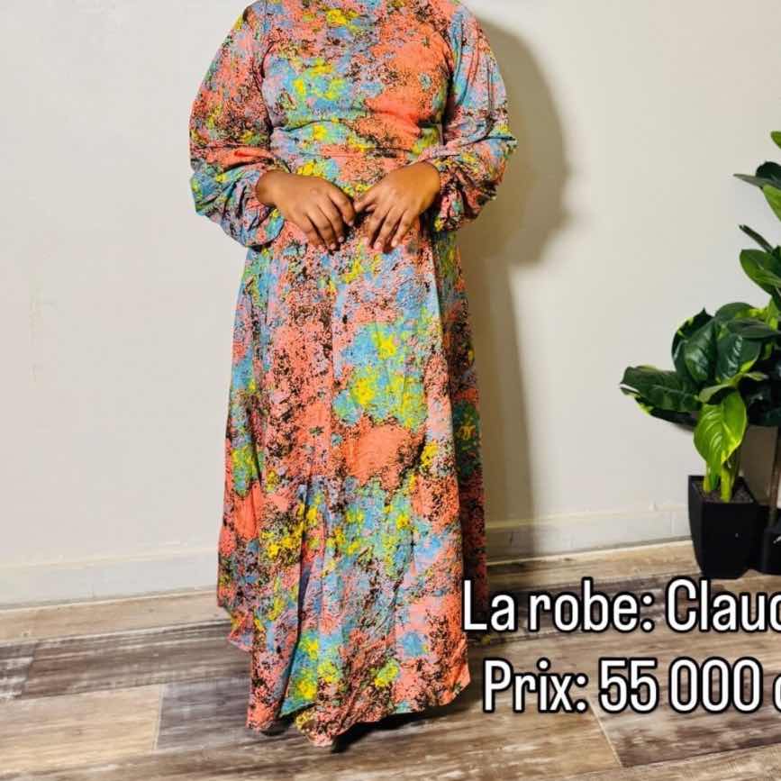 Robe Coton femme rose et multicouleur , longue fleurie, manches bouffantes