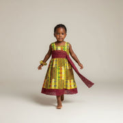 Robe africaine enfant 3 ans en coton wax multicolore, motif géométrique et dentelle