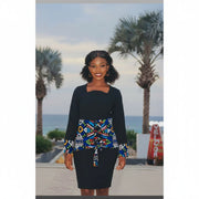 Robe femme wax noire chic, manches évasées et ceinture imprimé africain