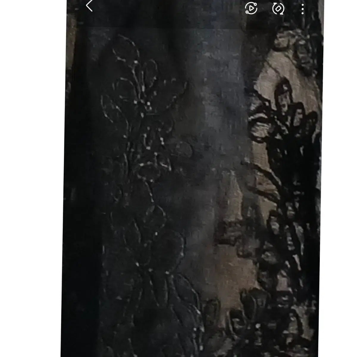 Ensemble jupe et haut en dentelle soie noir et blanc