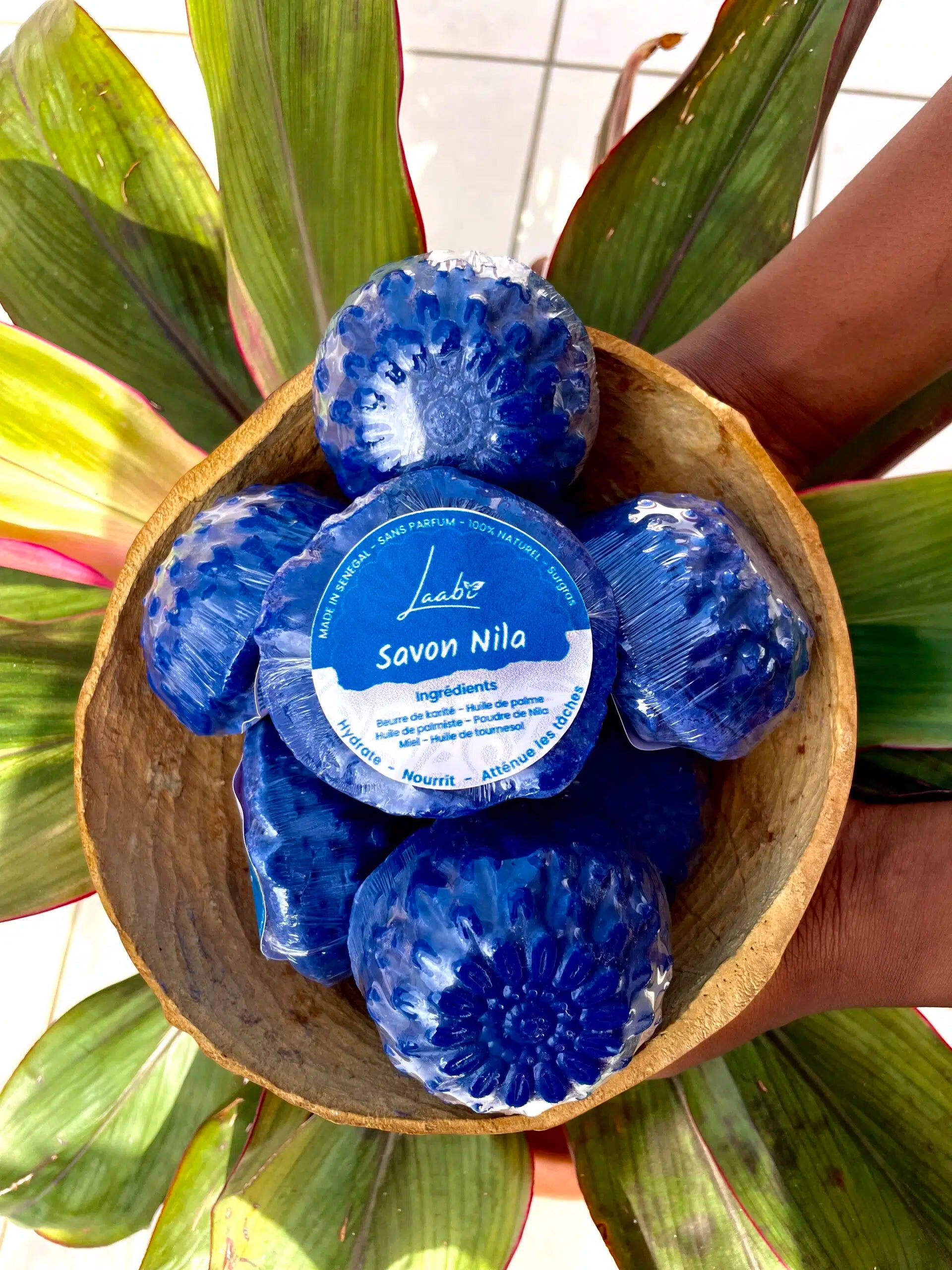 Savon naturel pur à la poudre de Nila sans parfum ni colorant