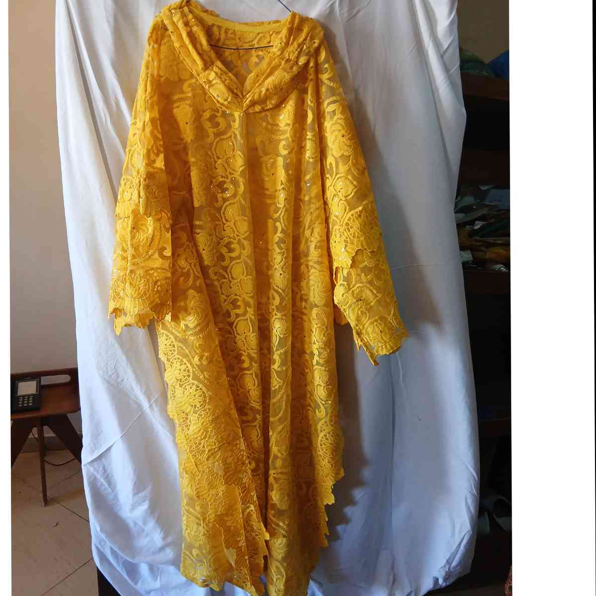 Robe bohème dentelle jaune longue