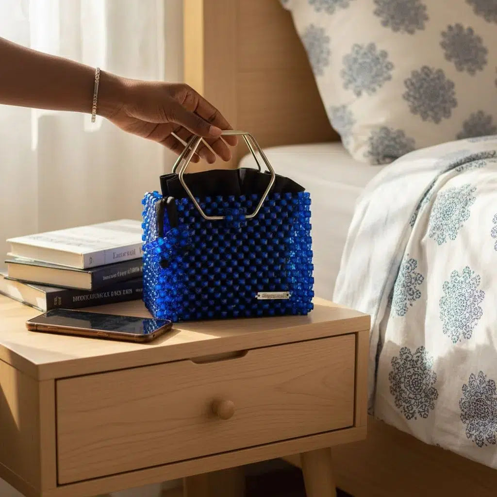 Sac à main en perle bleu