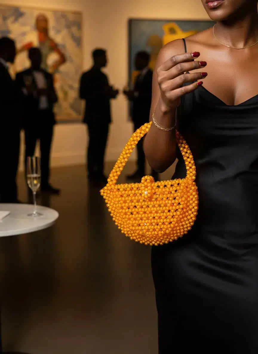 Sac en perles orange cœur fait main – Sac artisanal tendance bohème 2024