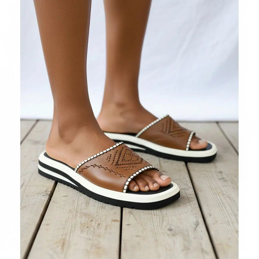 Sandale cuir femme marron lavable, antidérapante, confortable et chic