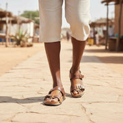 Sandale cuir homme marron avec semelle rembourrée ajustable