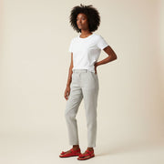 Sandale femme cuir rouge fleurie, confortable et élégante, fait main