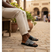 Sandale homme cuir noire croisée avec pagne tissé