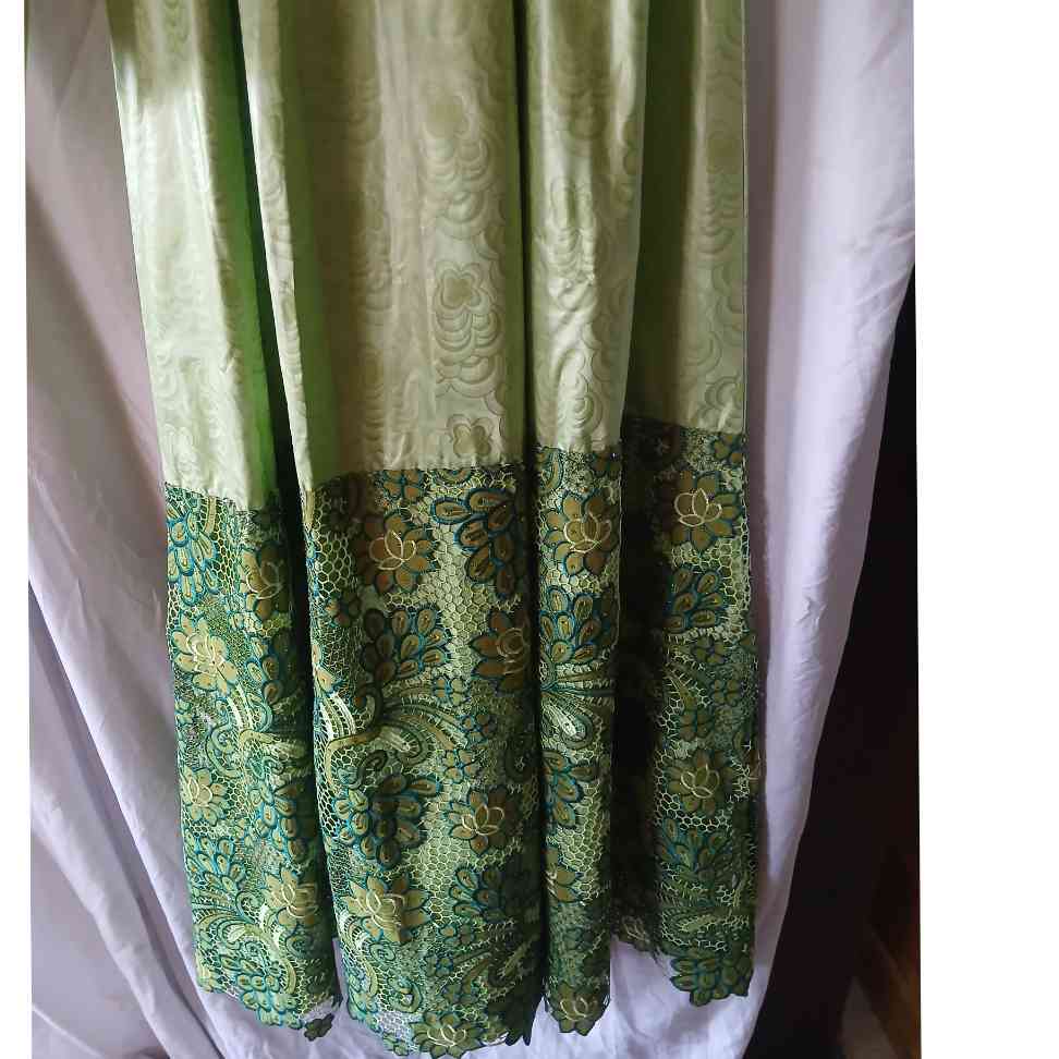 Robe bazin avec dentelle HKG ou guipure