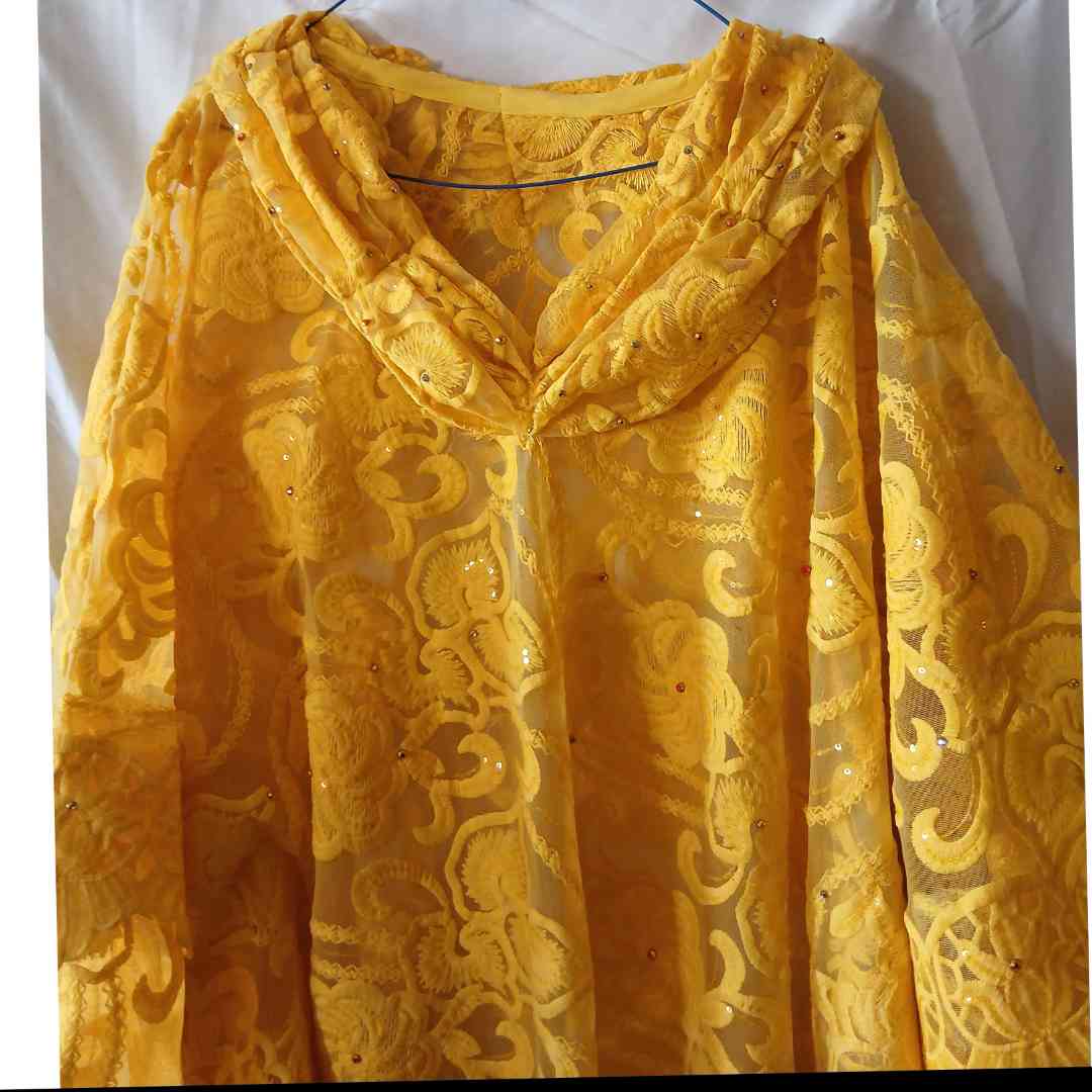 Robe bohème dentelle jaune longue