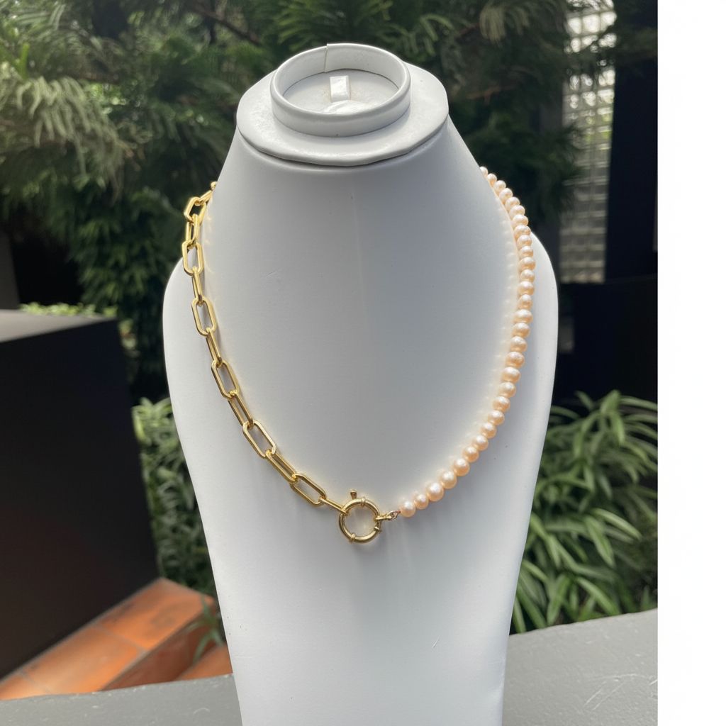 Collier perles d’eau douce chaîne dorée en acier inoxydable