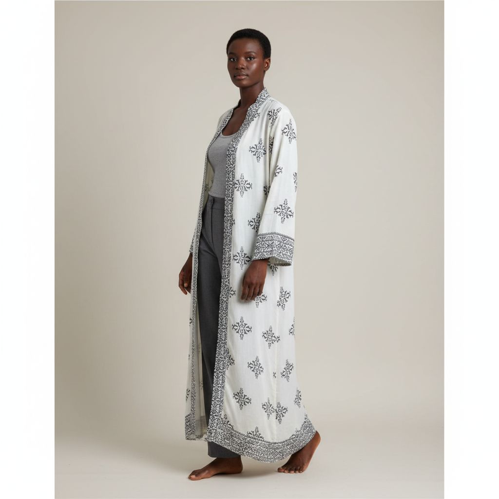 Kimono lin brodé femme blanc ivoire noir, chic et élégant, style bohème