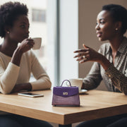 Sac à main femme cuir effet croco, élégant et structuré, fermoir argenté