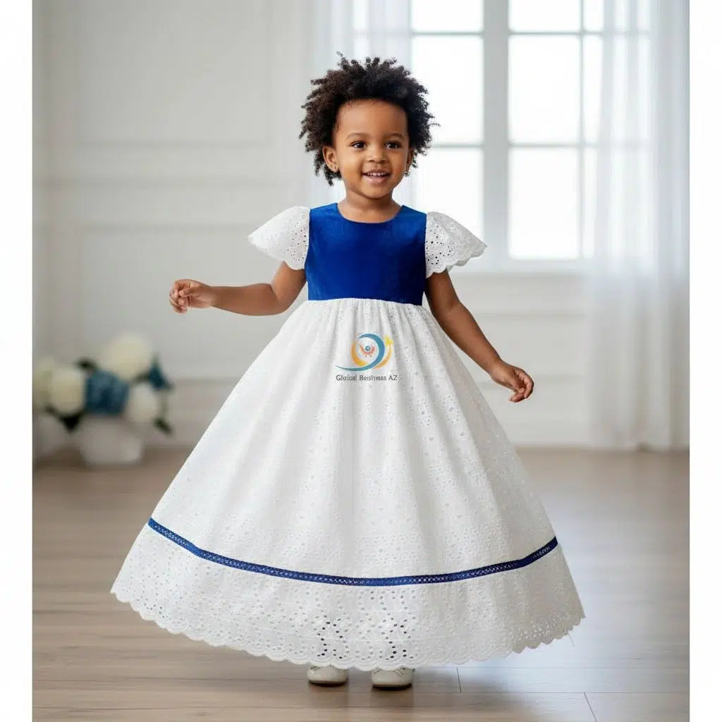 Robe cérémonie fille 2 ans brodée blanche et bleu bic