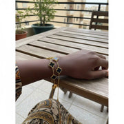 Bracelet doré trèfle noir, bijou chance raffiné femme, chic et élégant