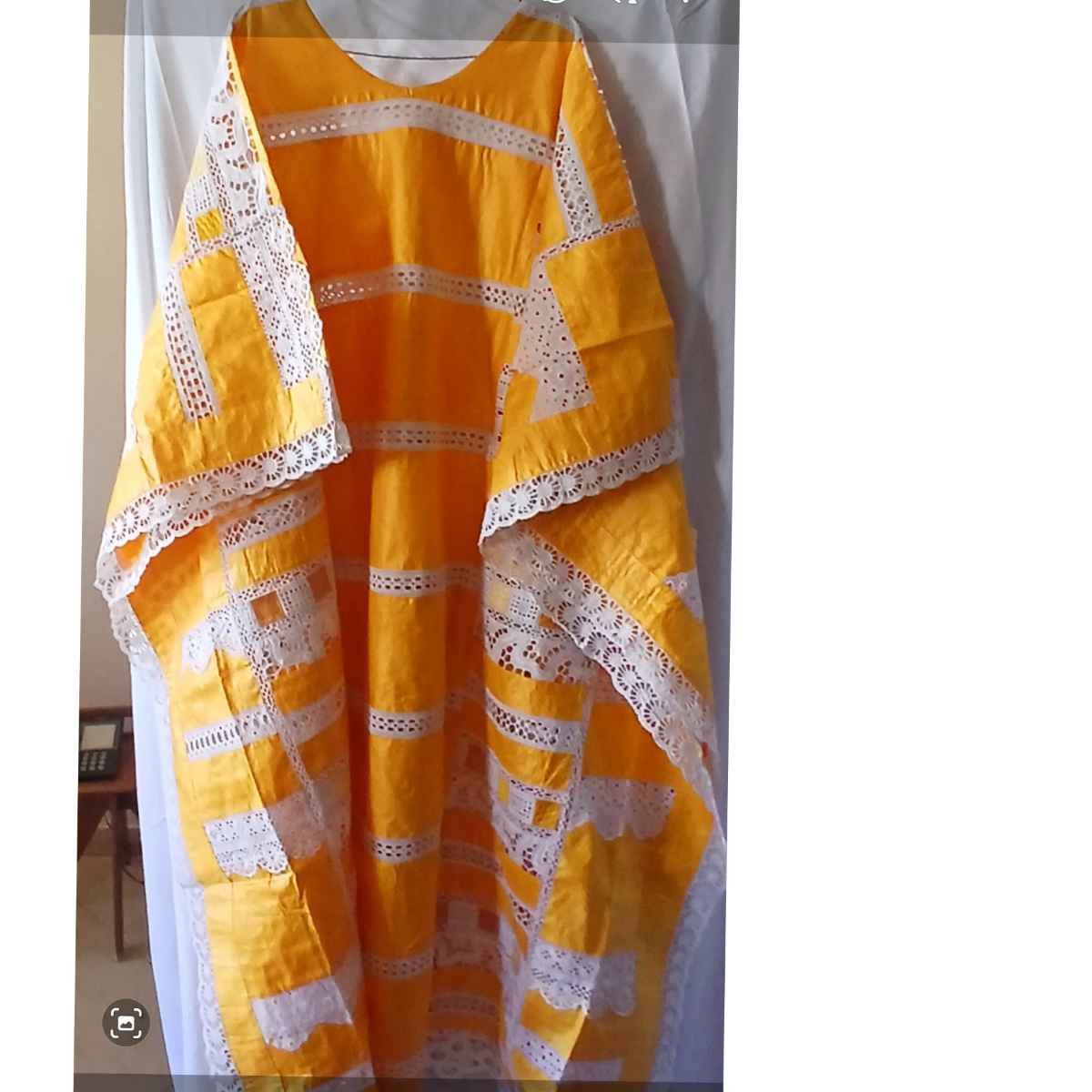 Boubou femme jaune brodé