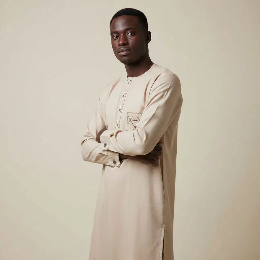 Tunique homme beige en coton lin brodé, élégante et chic décontractée