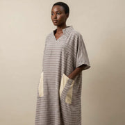 Tunique lin femme beige, ample col V, robe décontractée avec poches