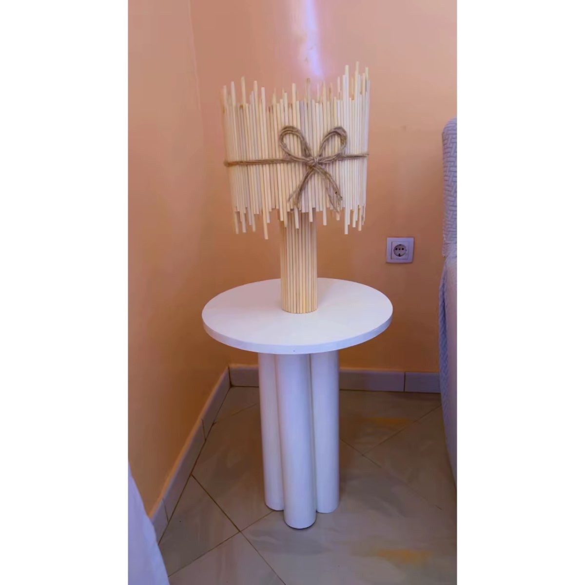 Abat-jour beige en tissu, décoratif et moderne pour lampe de bureau