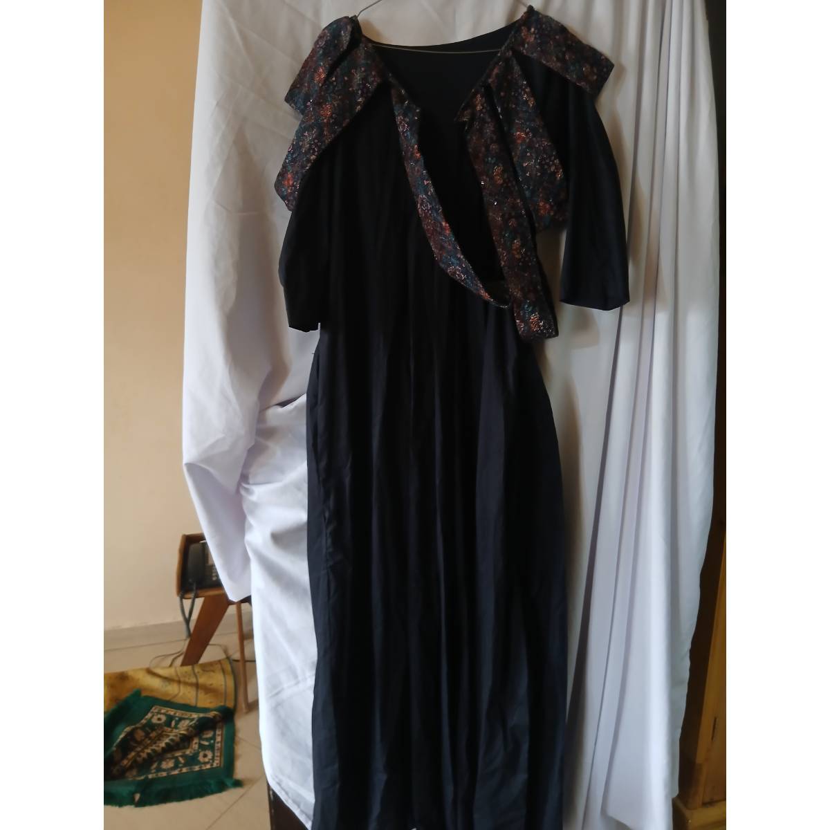 Robe lin femme élégante avec pagne tissé, colorée