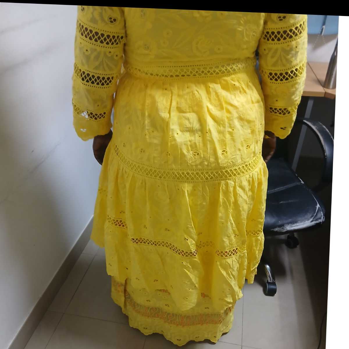 Ensemble femme brodé élégant, tenue longue ajourée cérémonie multicolore