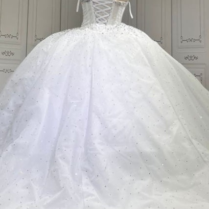 Robe mariage princesse blanche bustier bardot strass perles tulle satin