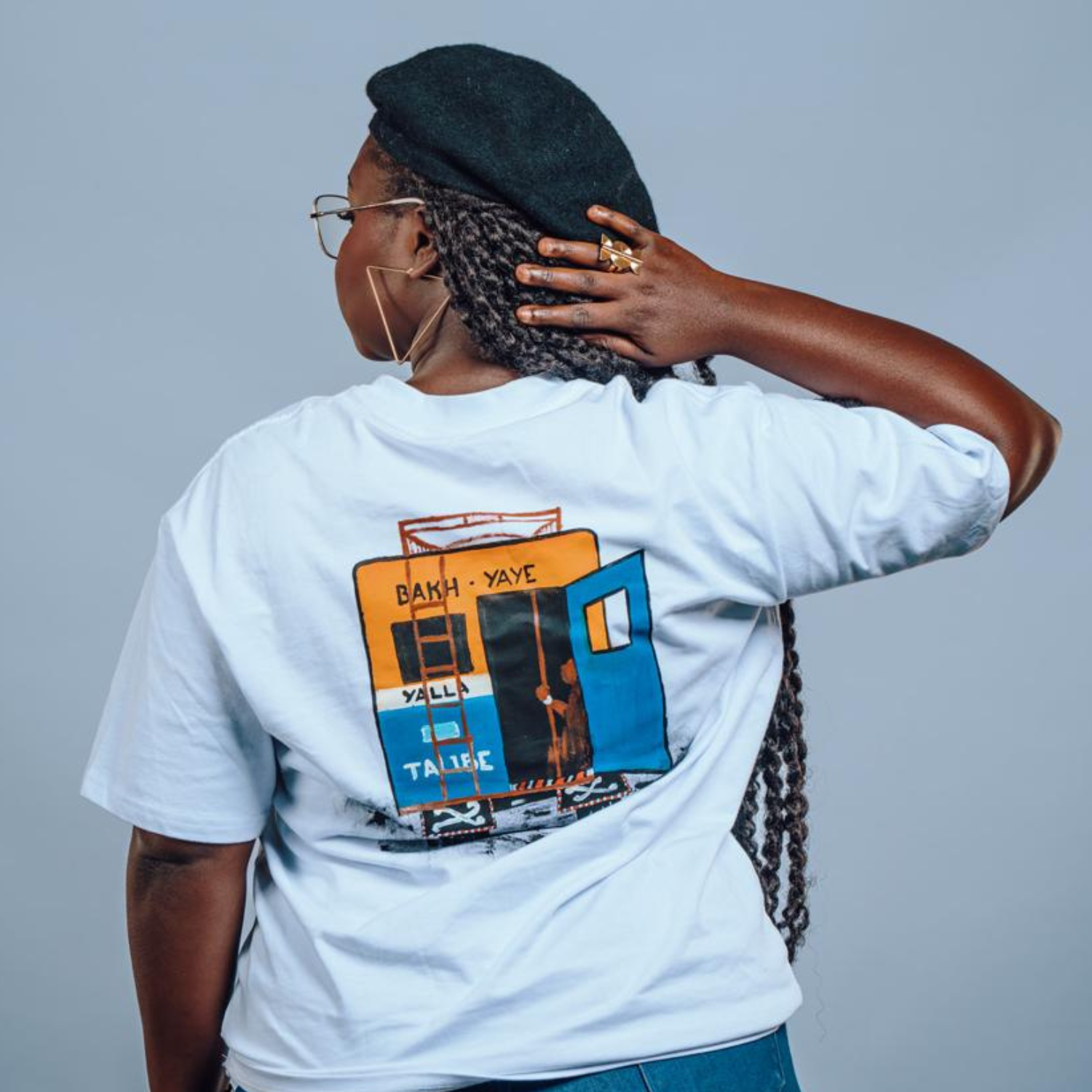 Tshirt graphique exclusif avec illustration peinte à la main