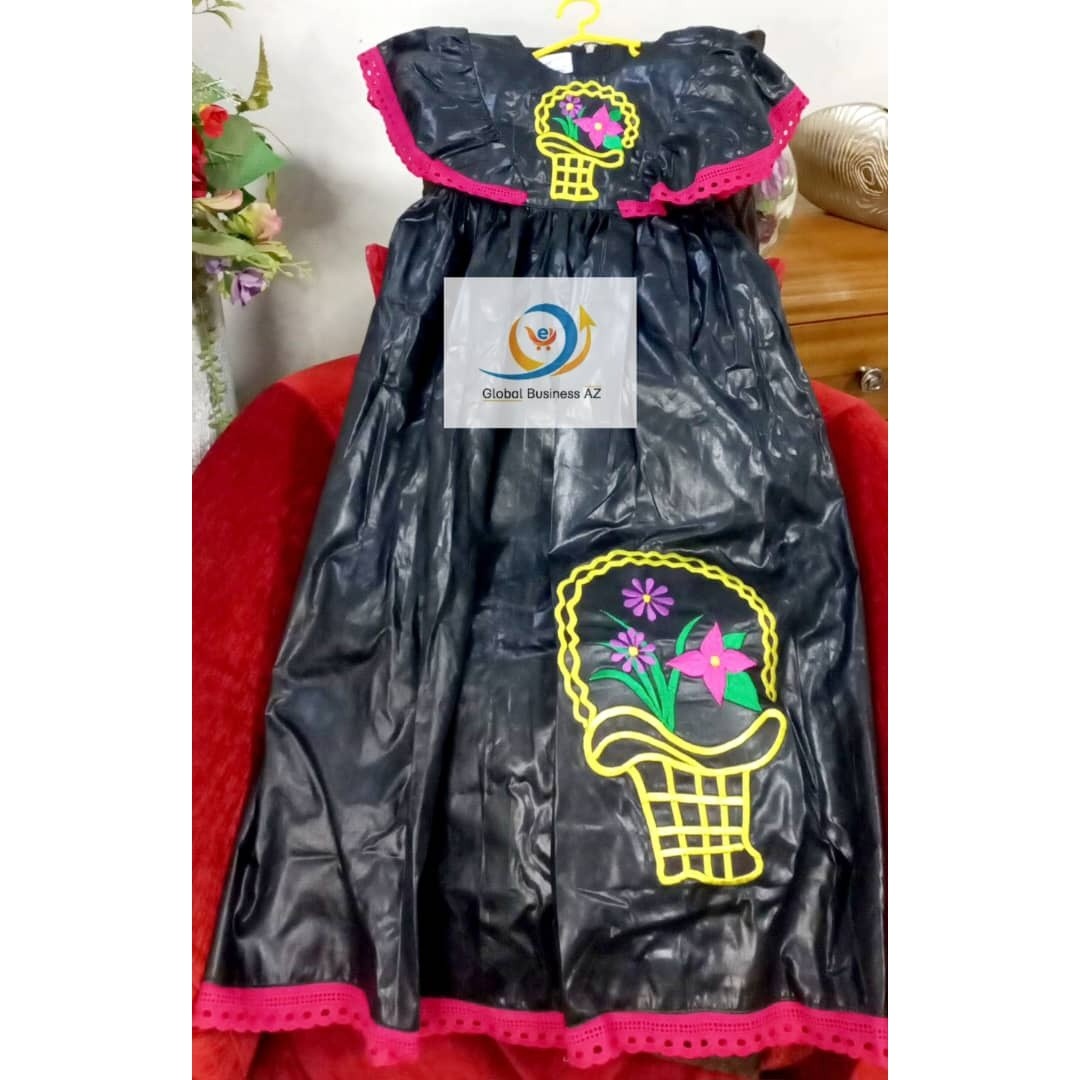 Robe fille cérémonie noire brodée coton bazin