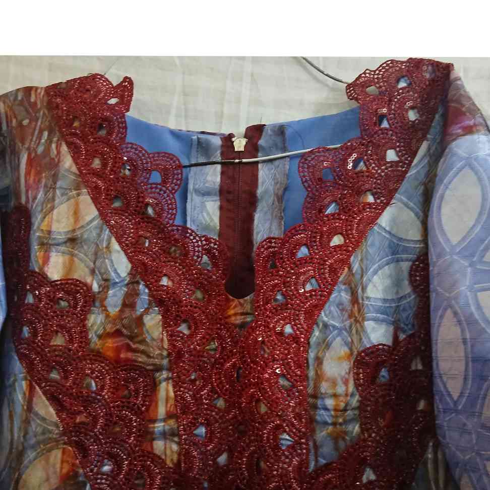 Robe bohème chic femme longue patchwork dentelle bordeaux bleu ethnique