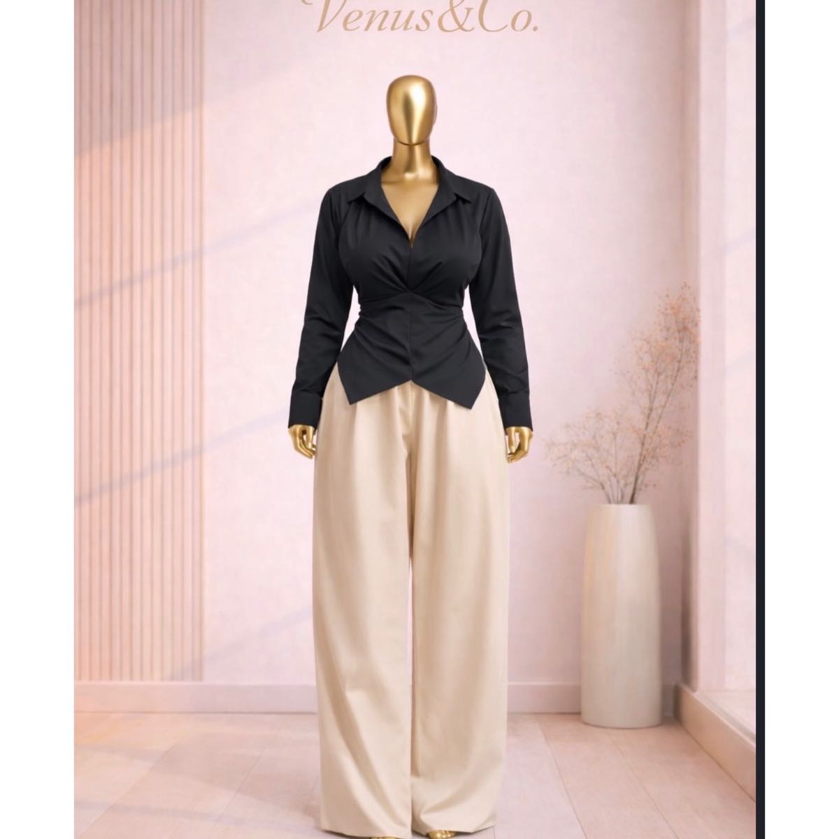 Tenue élégante femme : ensemble pantalon large et chemisier chic, toutes couleurs