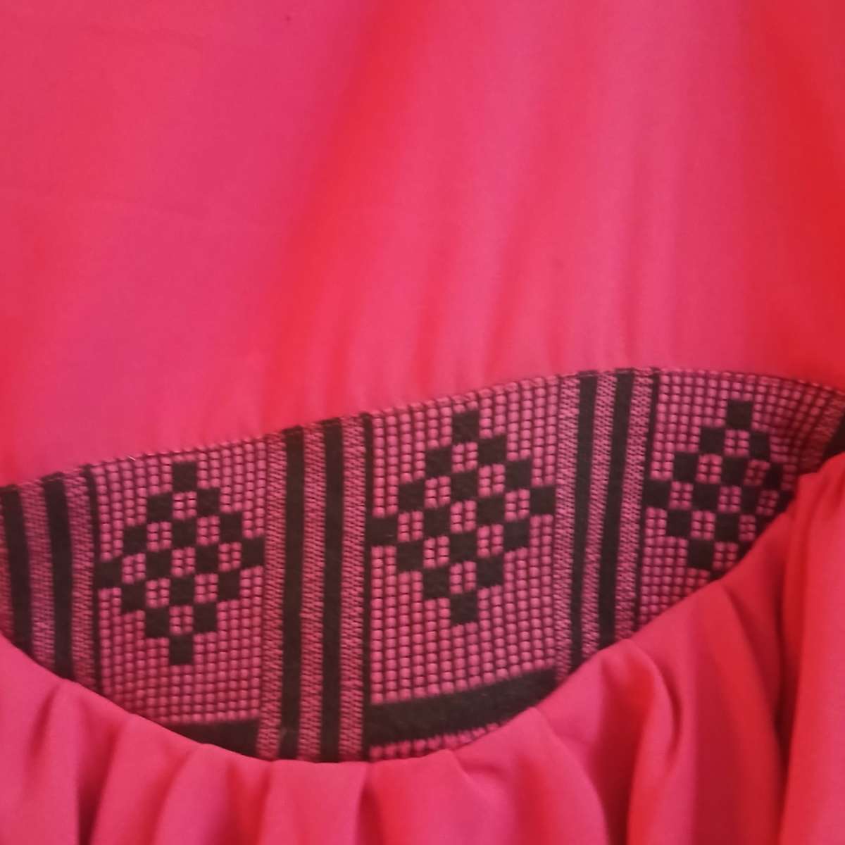 Robe femme en lycra avec pagne tisse a la taille