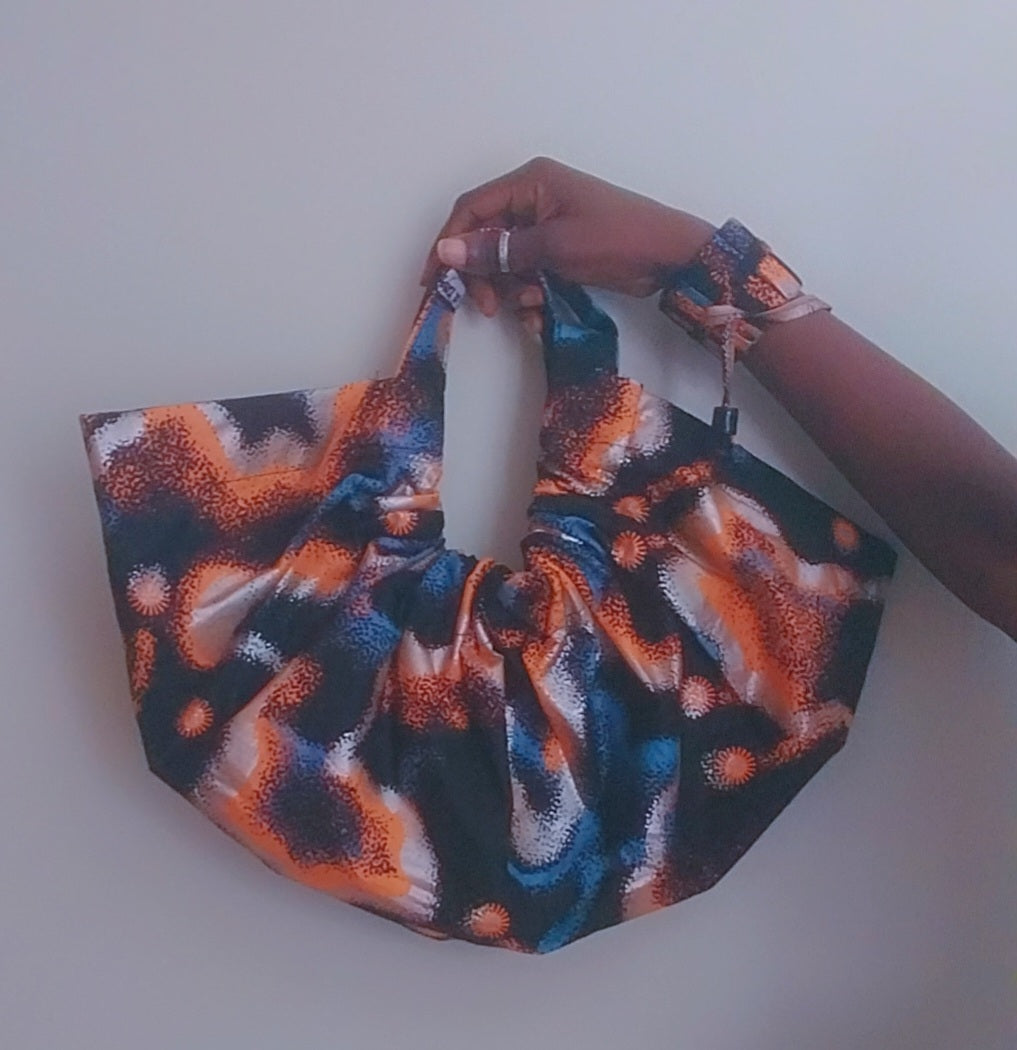 Sac wax femme artisanal coloré avec bracelet – Ensemble ethnique chic fait main