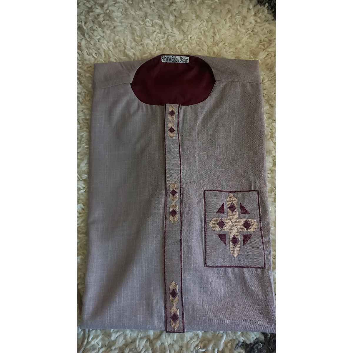 Prêt du cort homme brodé Giri, sous-vêtement traditionnel chic et élégant