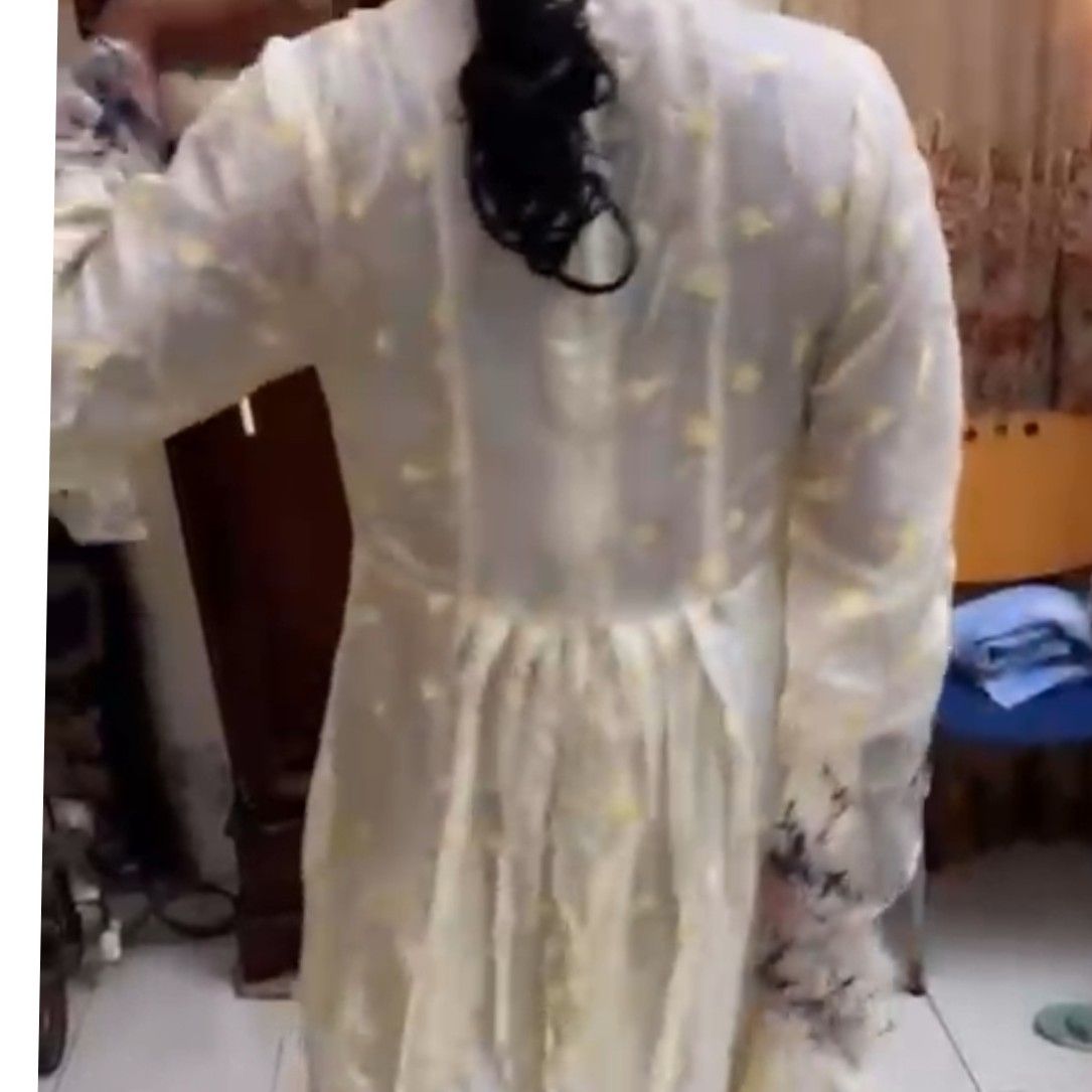 Robe femme en organza et dentelle