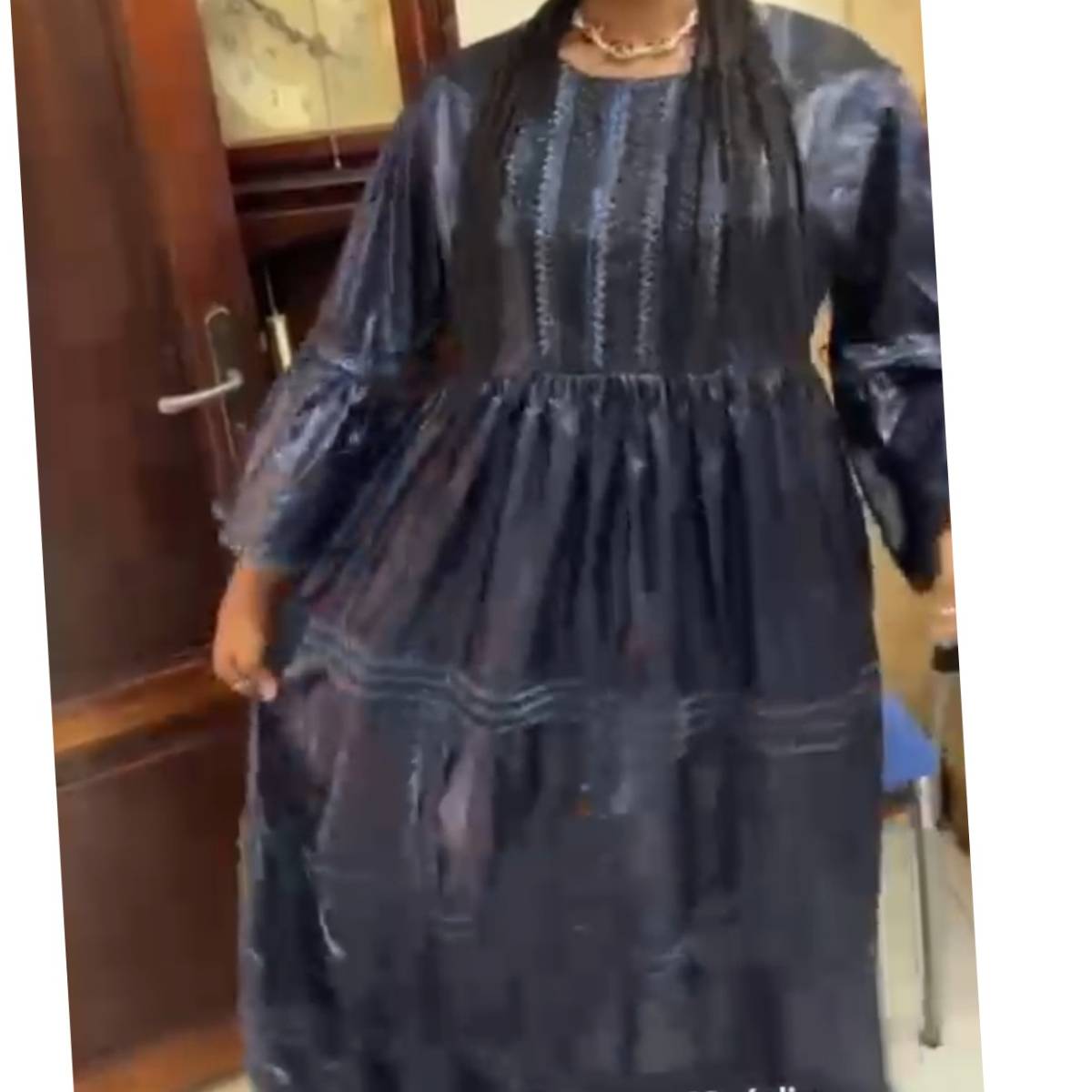 Robe femme Geztner longue élégante, brodée, mariage ou cérémonie