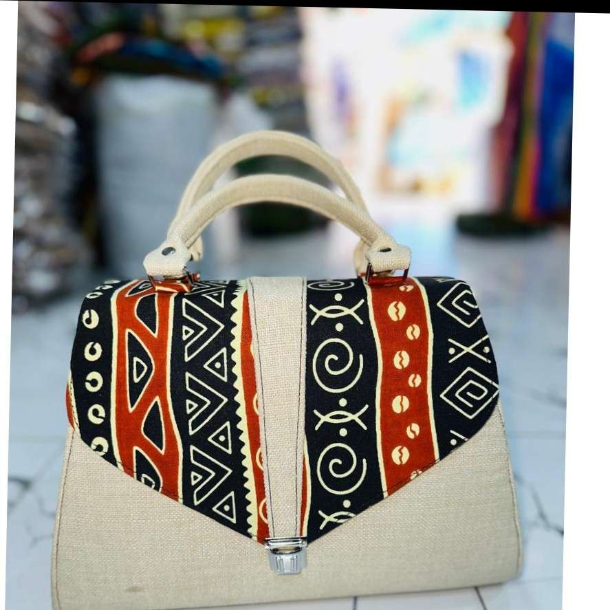 Sac à bandoulière femme bohème chic en toile de jute, orange et beige