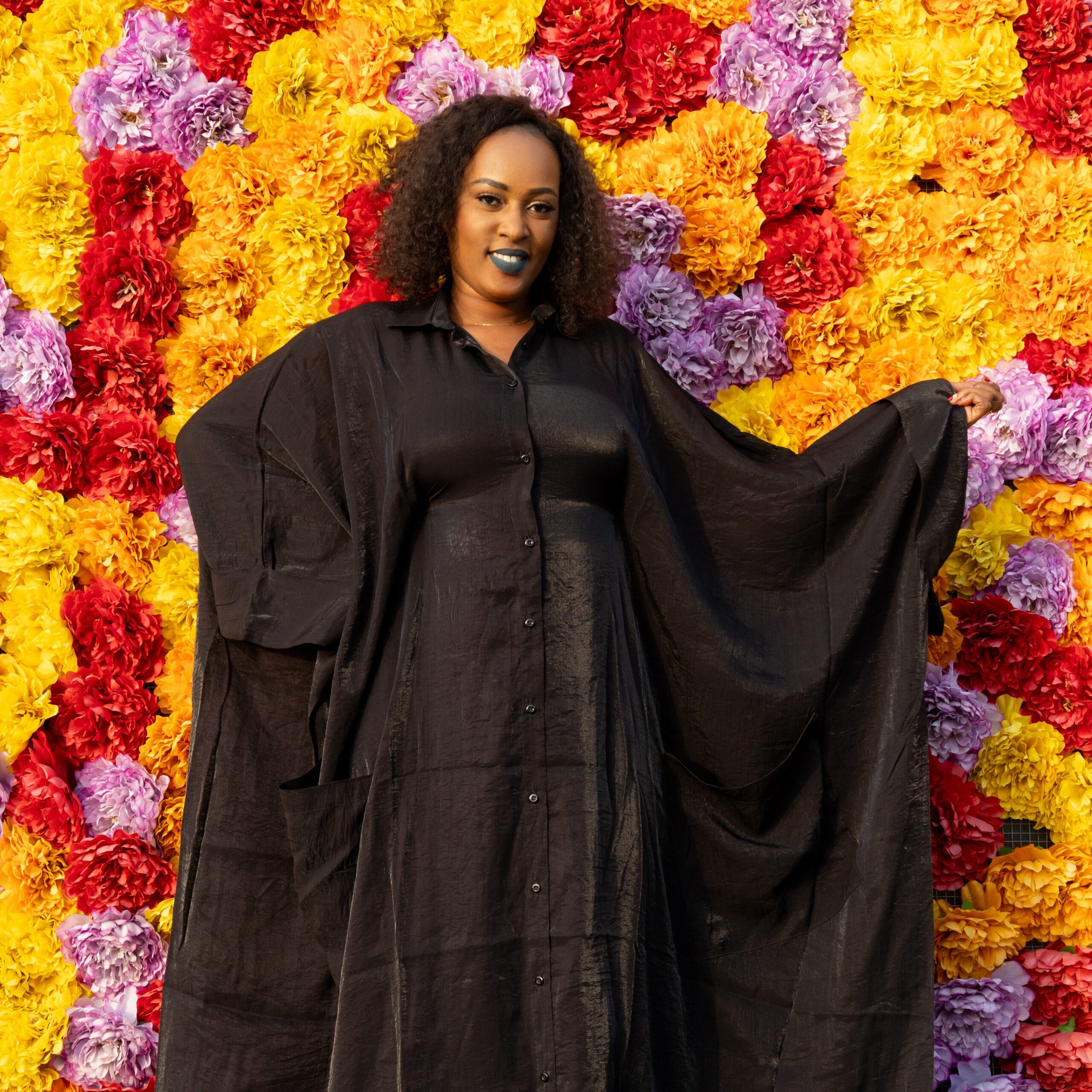 Robe Chemise Longue Chocolat Luxe Flow Élegance Contemporaine