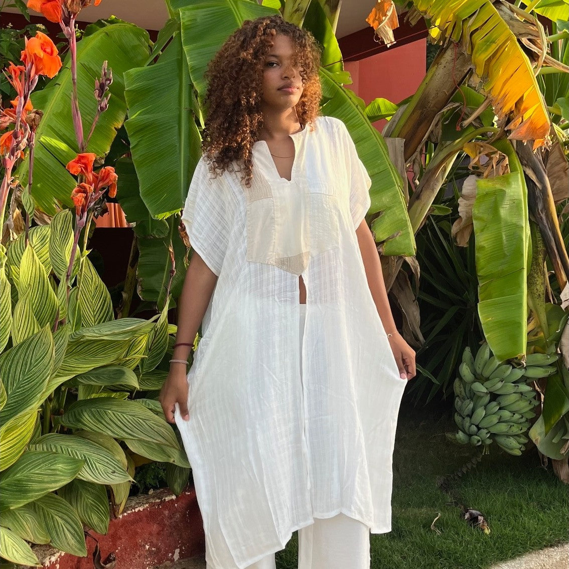 Tunique femme blanche en coton style patchwork